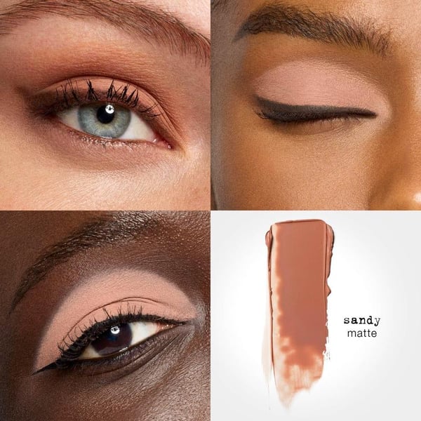 đ„Eye Shadow With Eye-Flattering Formula