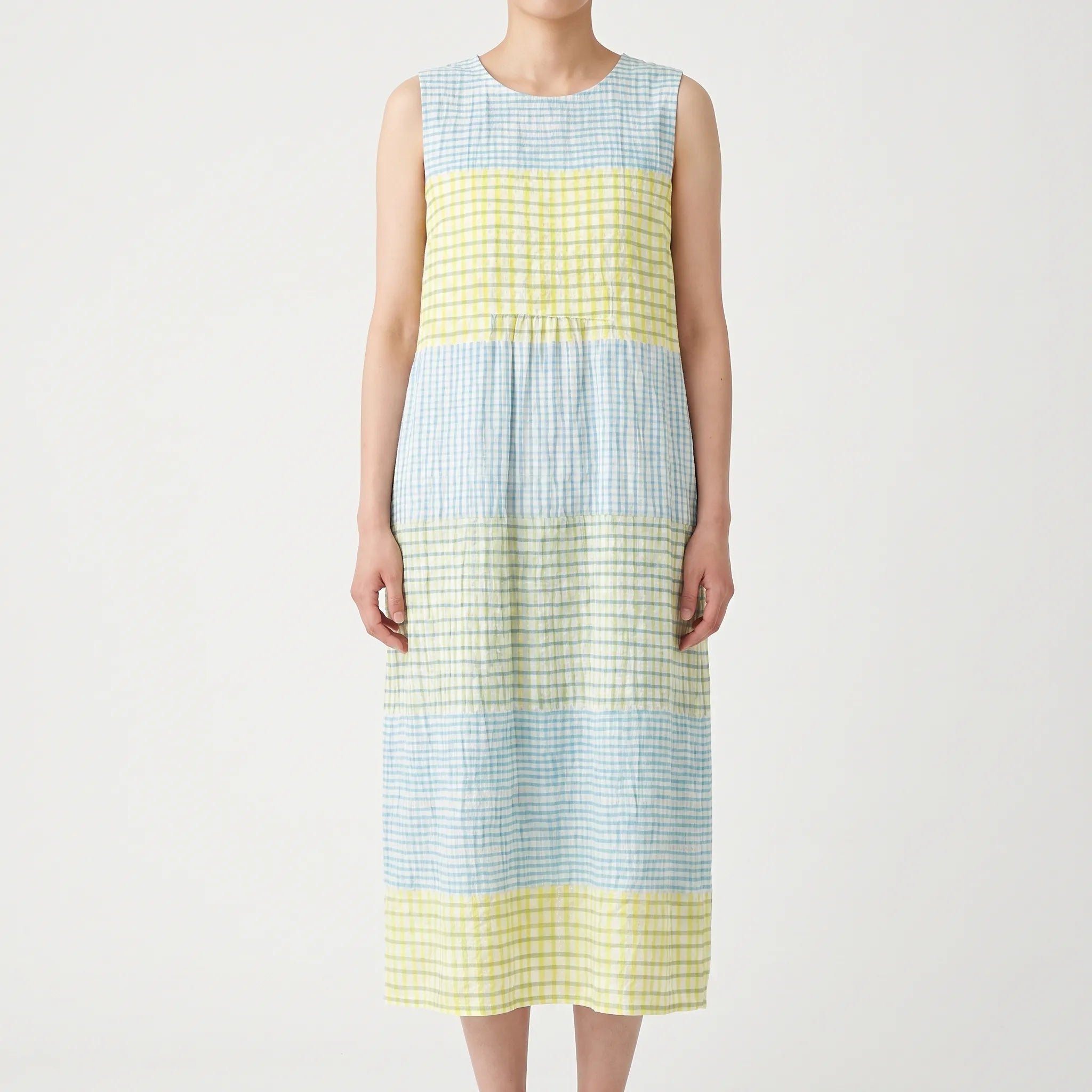 Breezella - Casual Sleeveless Summer Dress