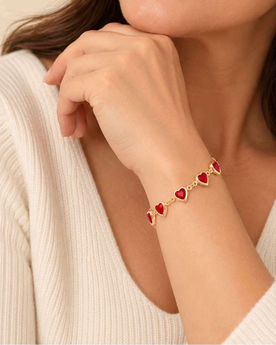 Elara | Women's Heart Charm Bracelet