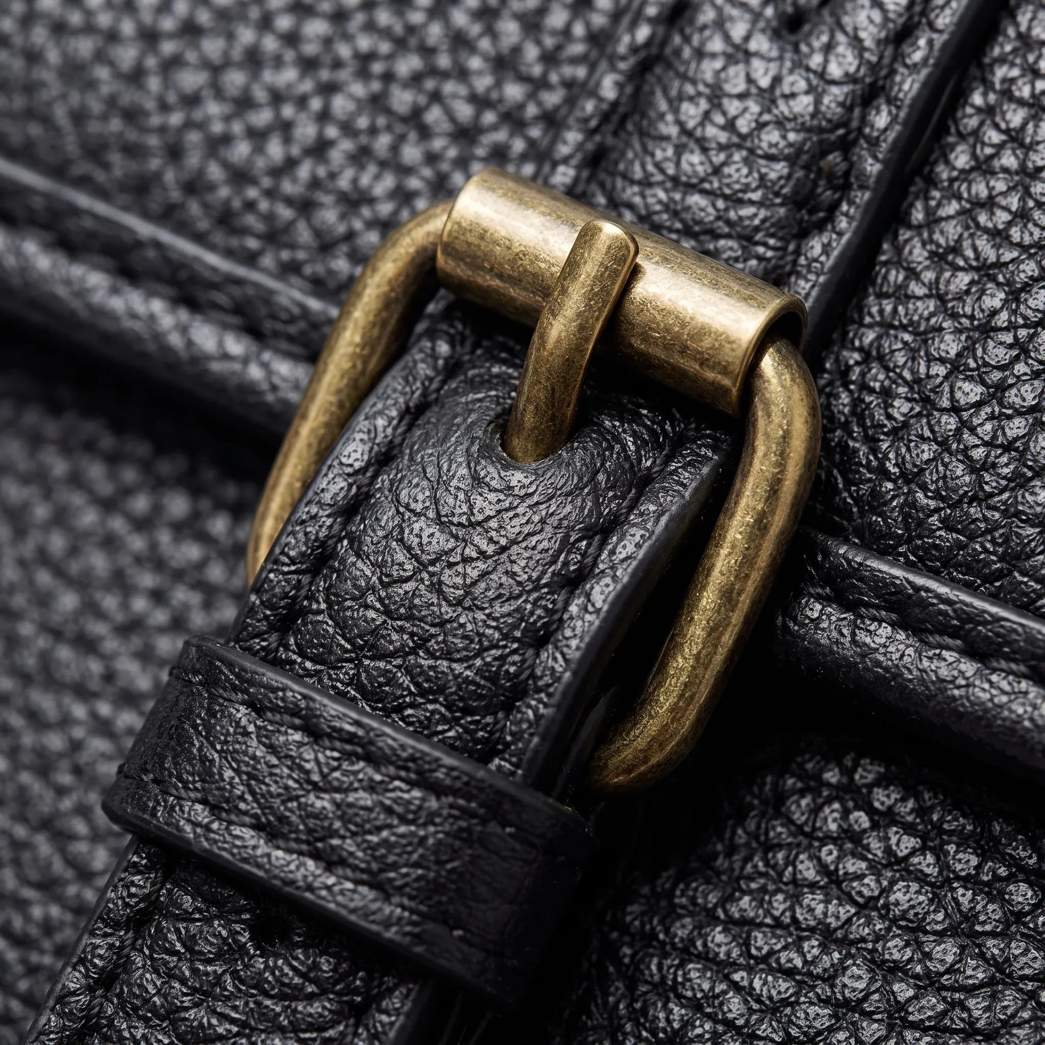 Vexira - Structured Small Crossbody Bag
