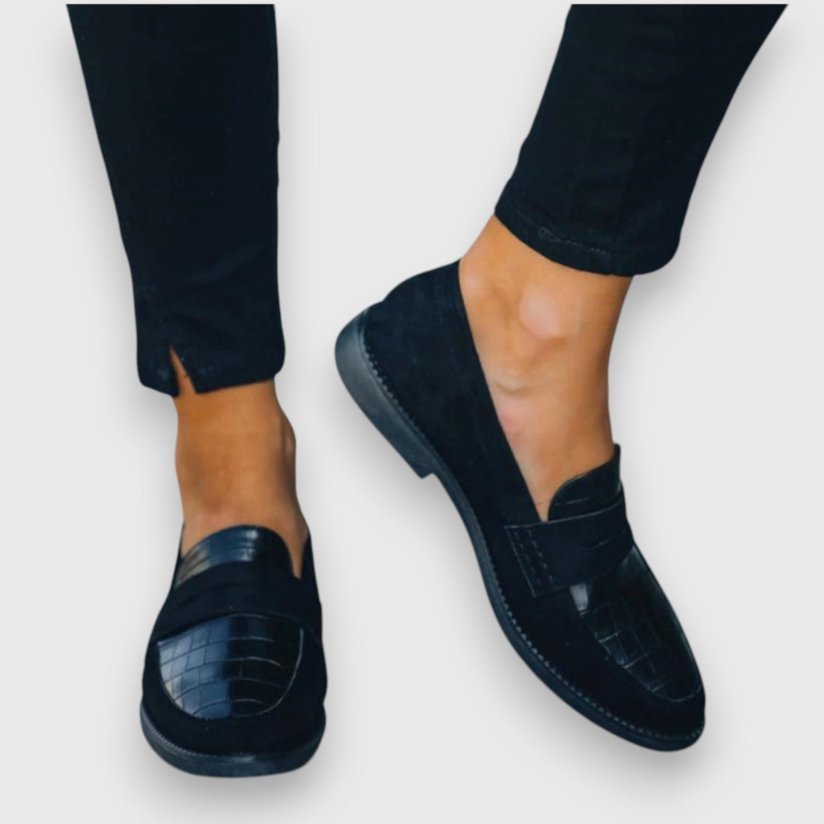 Brielle - Women's Classic Faux Croc Loafers