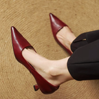 Callista - Women's Elegant Kitten Heel Pumps