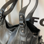 Callista - Women's Oversized Shoulder Bag with Zipper Details