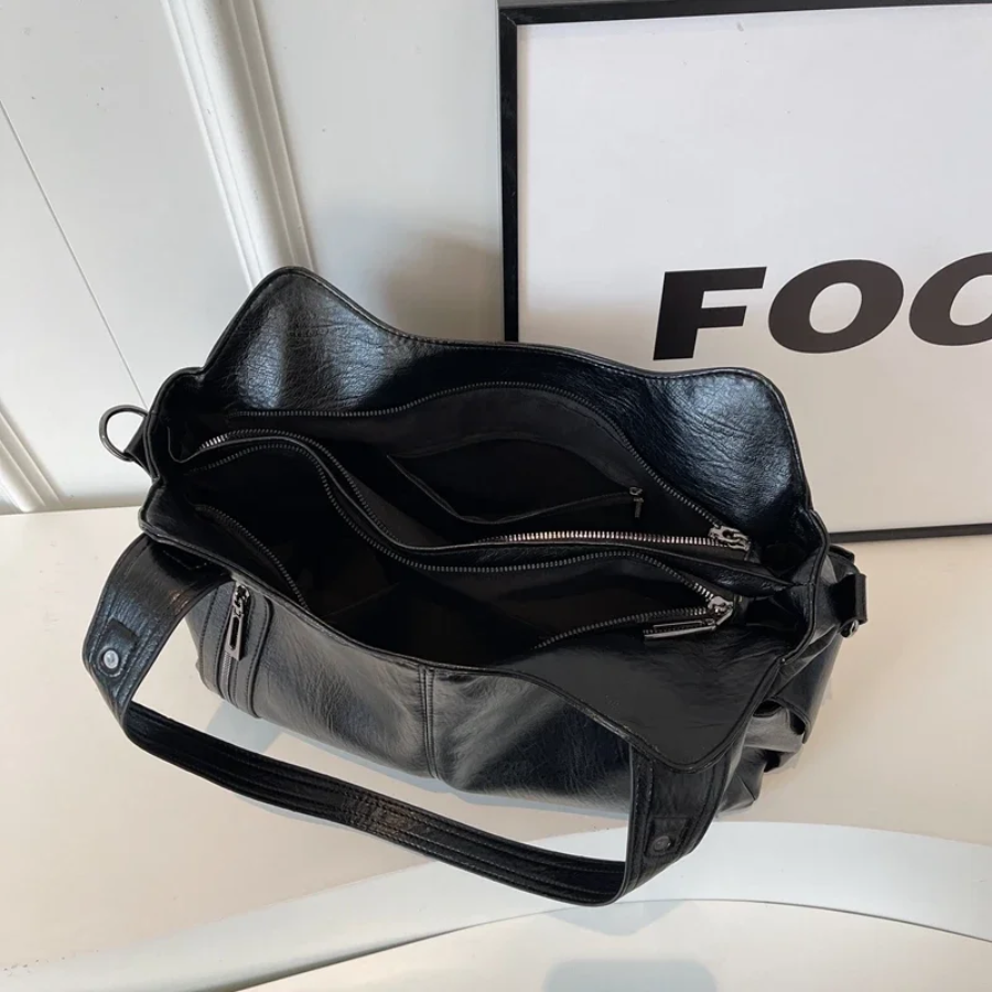 Callista | Women's Oversized Shoulder Bag with Zipper Details
