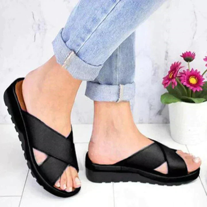 Elara - Women's Metallic Crisscross Platform Sandals