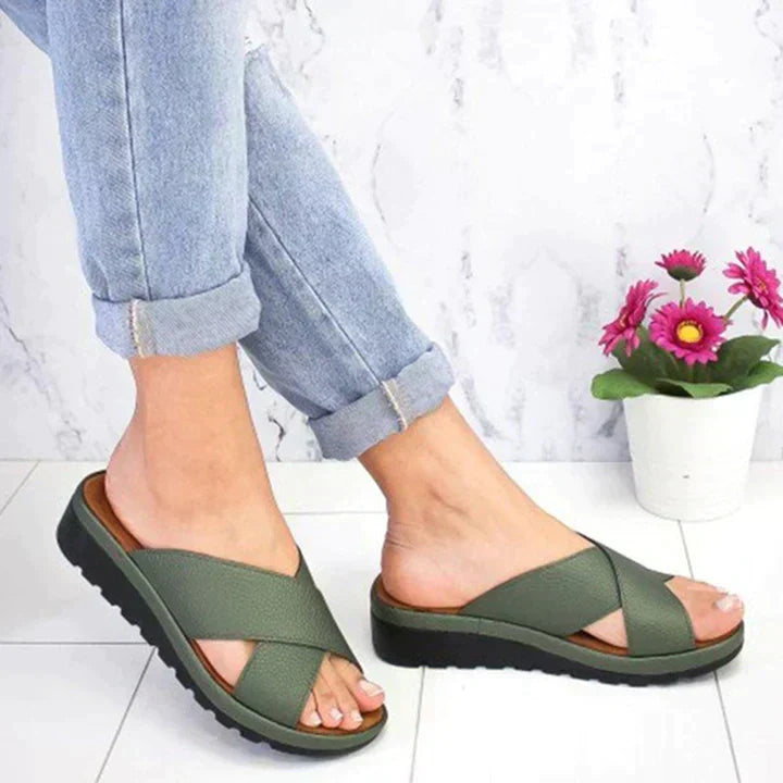 Elara - Women's Metallic Crisscross Platform Sandals