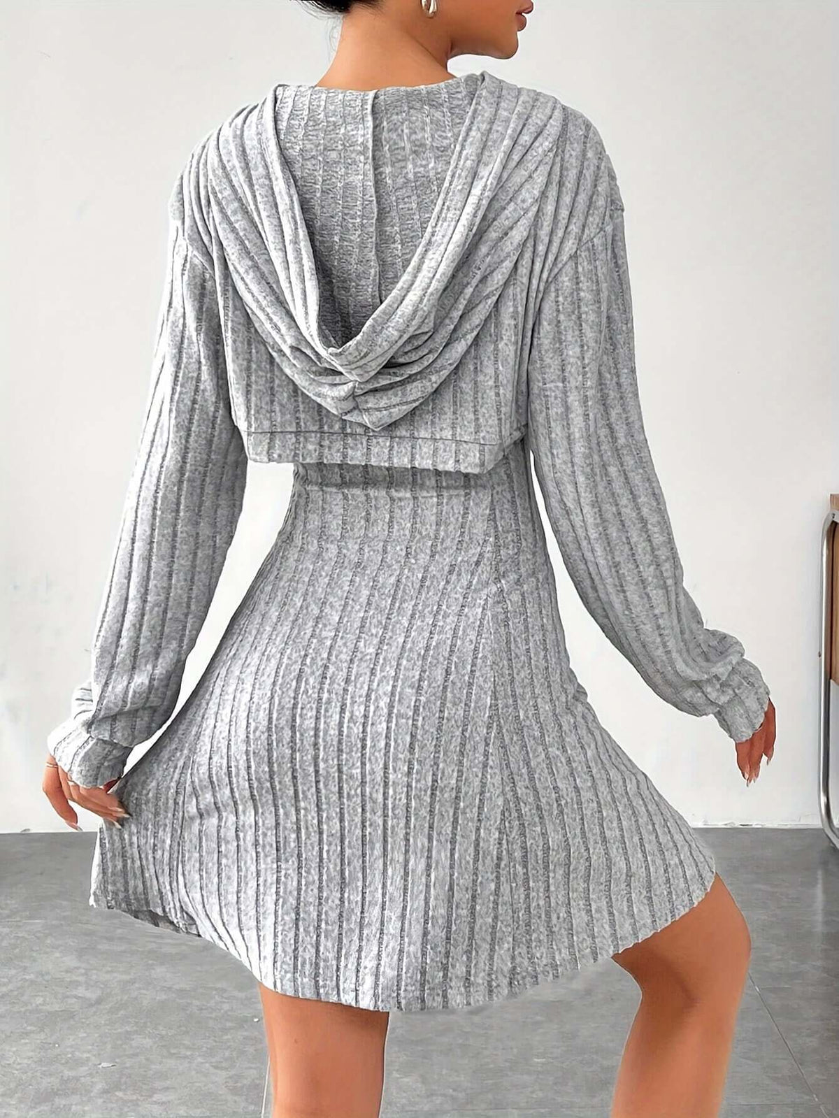 Elara - Women's Stylish Knit Dress with Cut-Out Detail