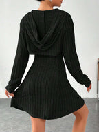 Elara - Women's Stylish Knit Dress with Cut-Out Detail