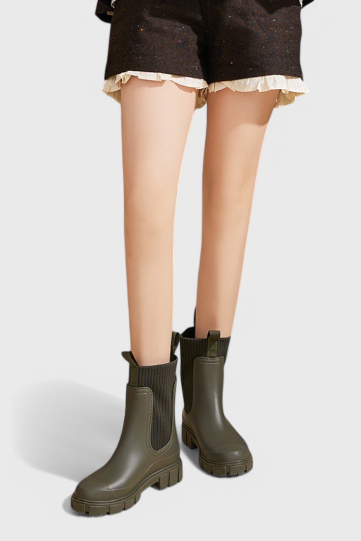 Elara - Women's Waterproof Chelsea Boots