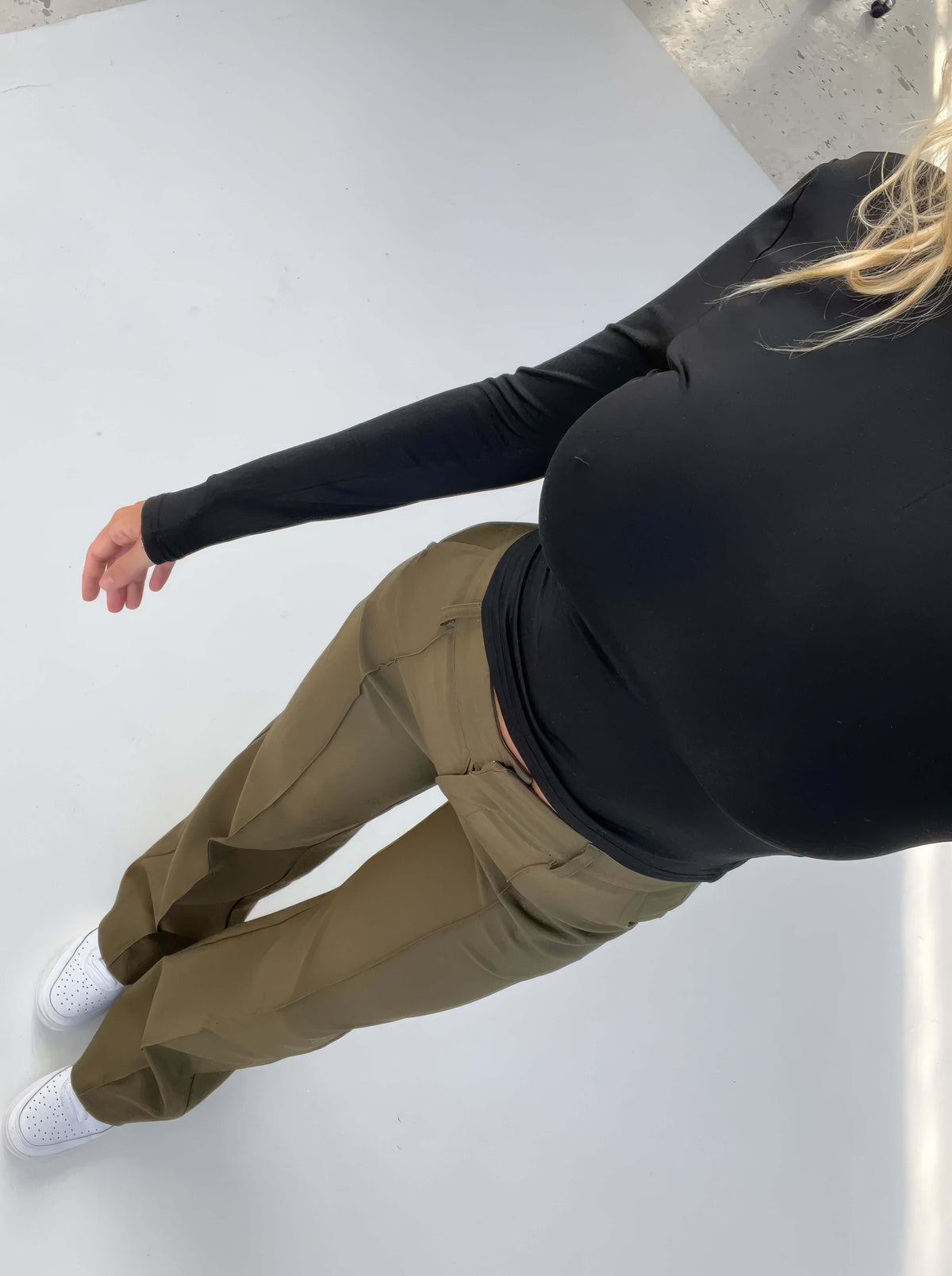 Elora - Women's Wide Leg Trousers with Ribbed Top