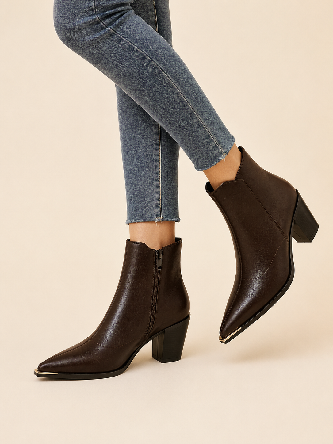 Elowen - Women's Pointed Toe Zip Boots