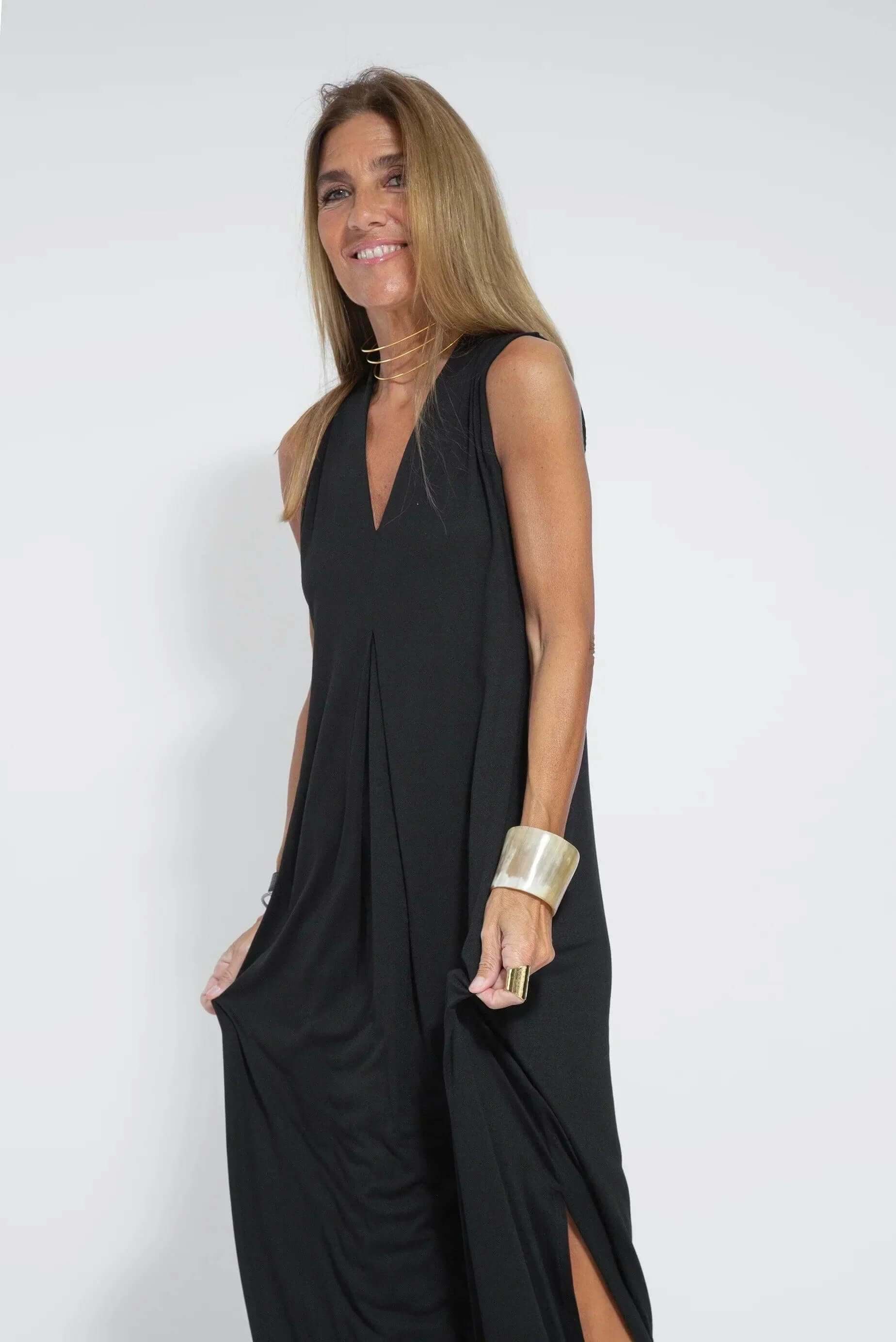 Juno - Women's Elegant Pleated Maxi Dress