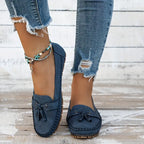 Lavinia - Women's Classic Loafers with Tassel Detail