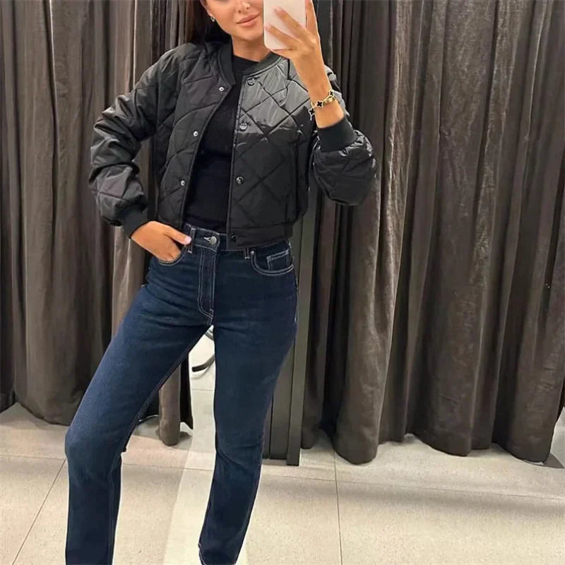 Ren - Women's Quilted Bomber Jacket