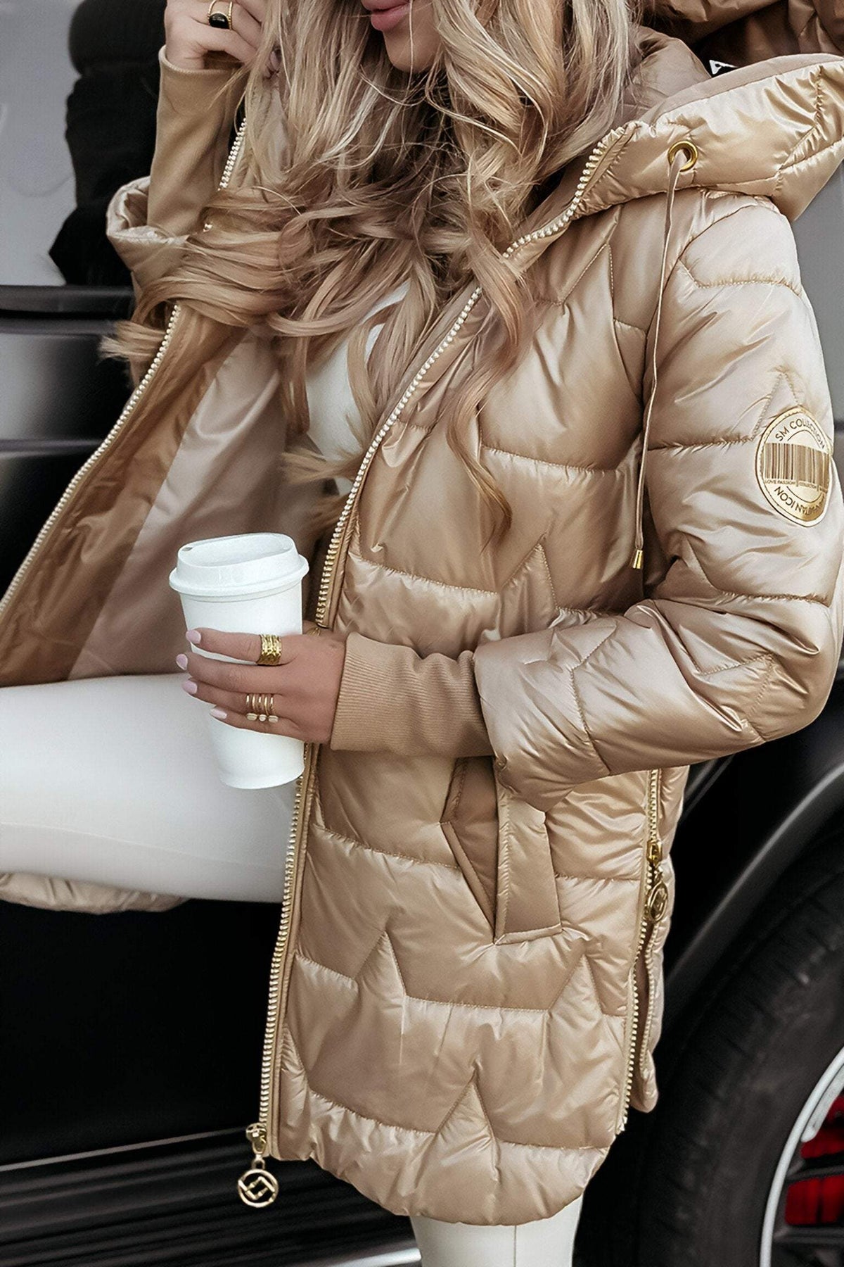 Thalia - Women's Stylish Puffer Jacket with Hood