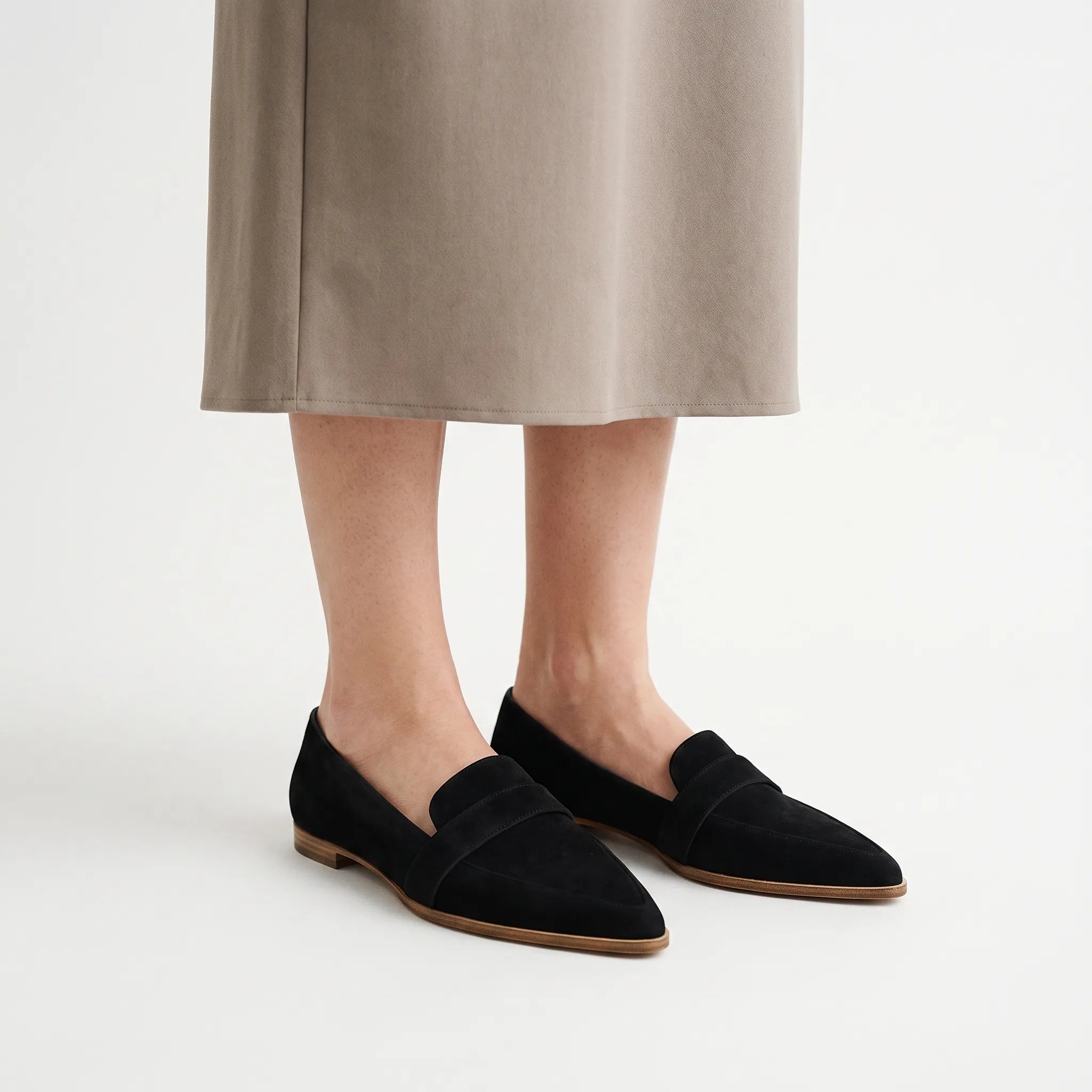 Velmira - Pointed Toe Women's Loafers