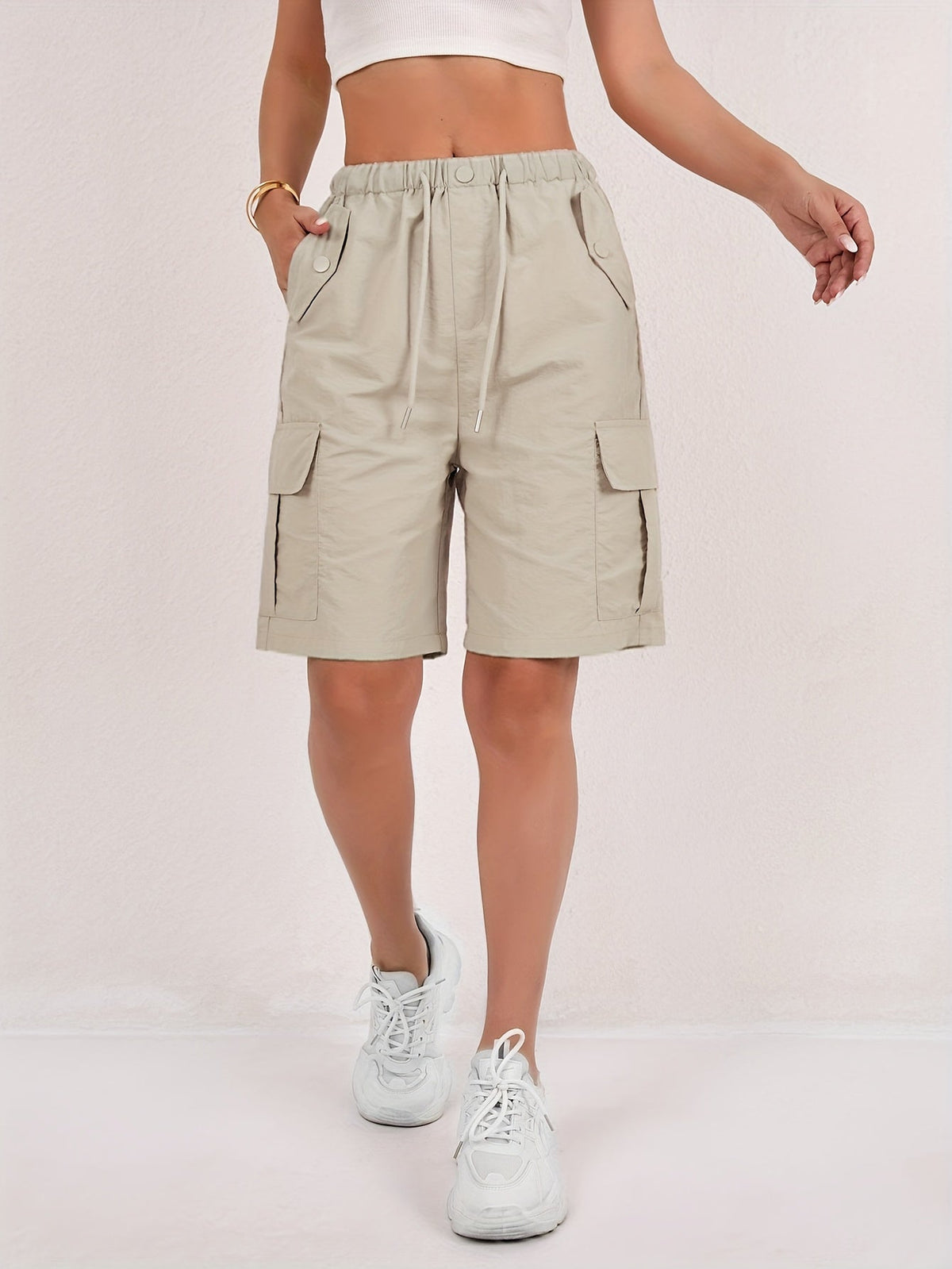 Zaina - Women's Cargo Shorts with Pocket Detail