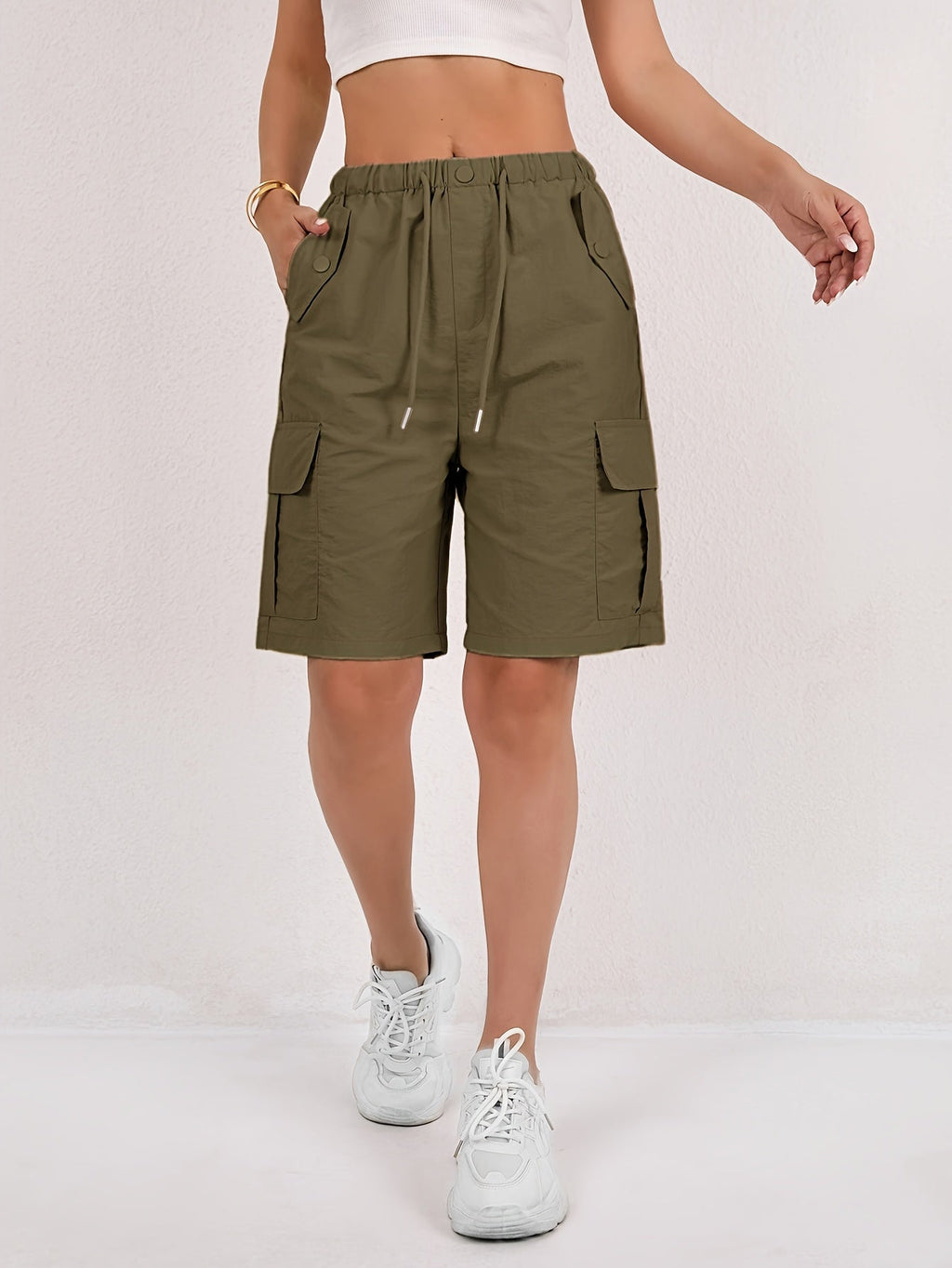 Zaina - Women's Cargo Shorts with Pocket Detail