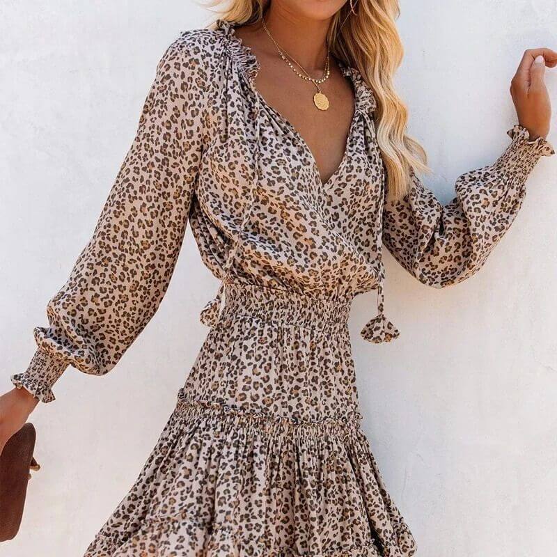 Zaria - Women's Leopard Print Mini Dress with Long Sleeves